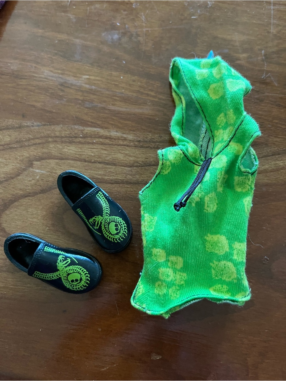 Monster High Deuce Gorgon Scaris City of Frights Outfit Clothes Shoes